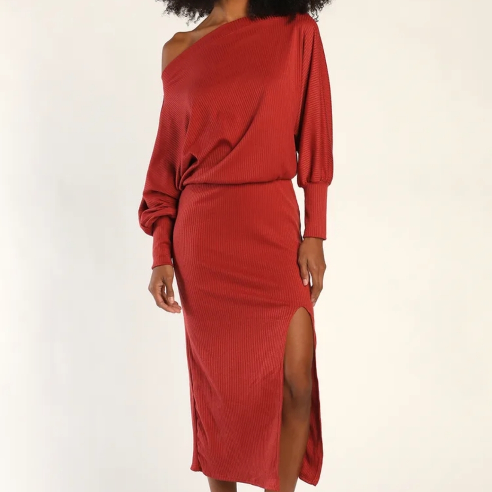 Lulu's Midi Dress